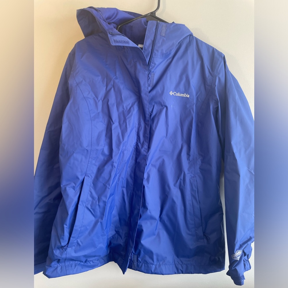 Columbia Women’s Large Blue Rain Coat